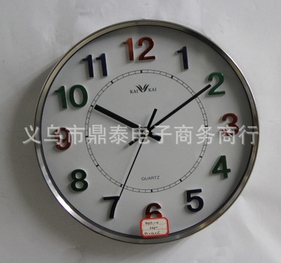 艺术与实用兼备 彩色字铝合金时尚挂钟的市场与工艺探析